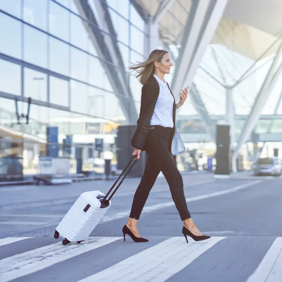 Boston Logan Airport Limo Service for Business and Personal Travel