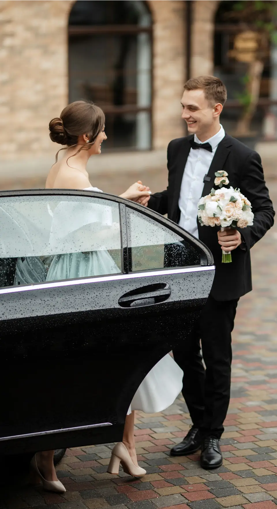 Ceremony and Reception Transfers Using Wedding Limousine Services in Boston MA