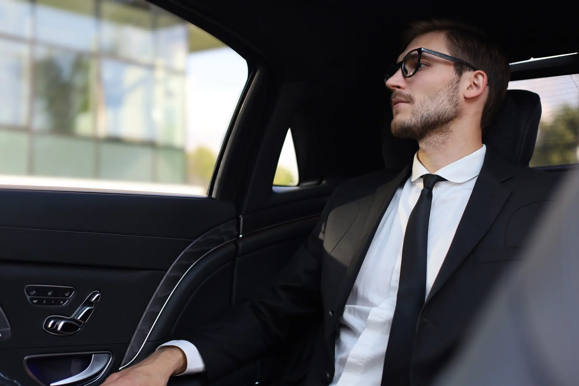 Premium chauffeur service Boston Ma